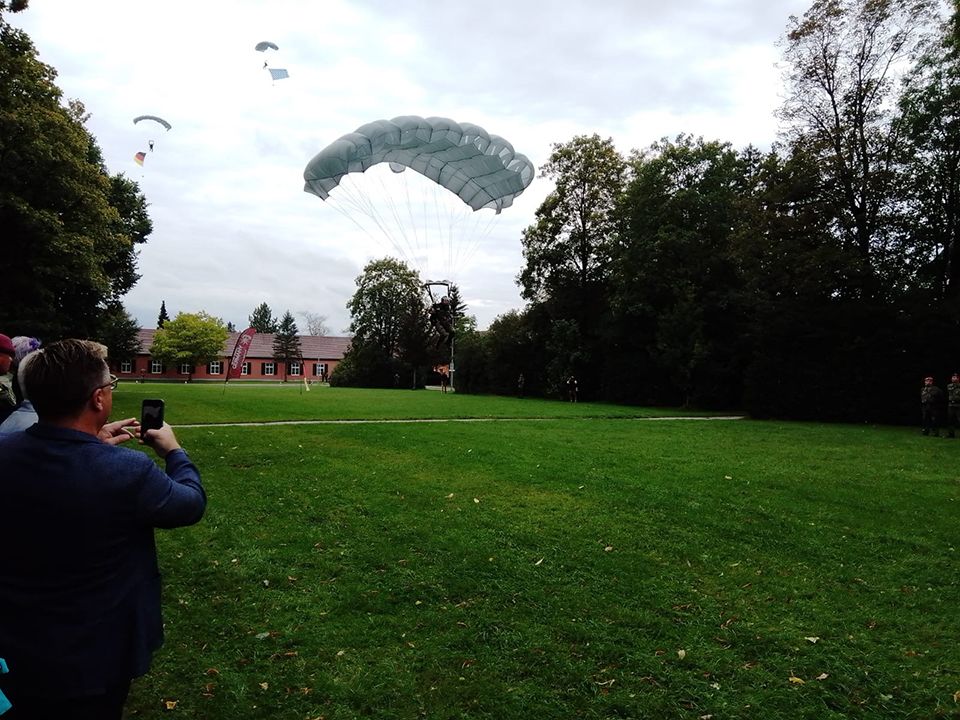 Tag der Fallschirmjäger 2023, Luftlande- und Lufttransportschule
