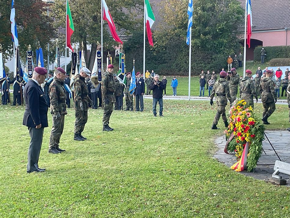 Tag der Fallschirmjäger 2024