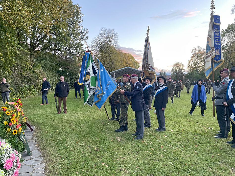 Tag der Fallschirmjäger 2024 - UEP Fahne