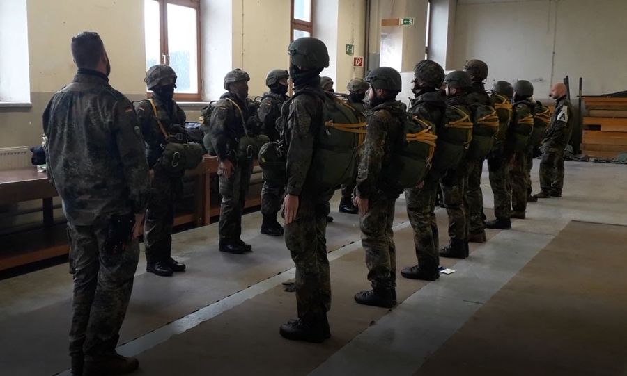 Tag der Fallschirmjäger 2022