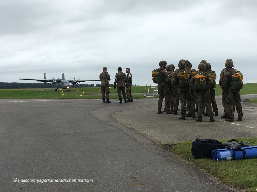 M28 Fallschirmjäger