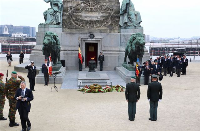 Sankt Michael Brüssel 2016 Kongresssäule