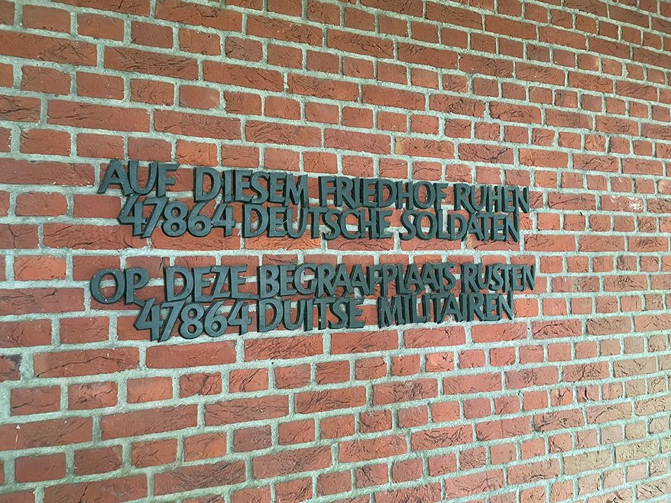 Soldatenfriedhof Menen, Belgien