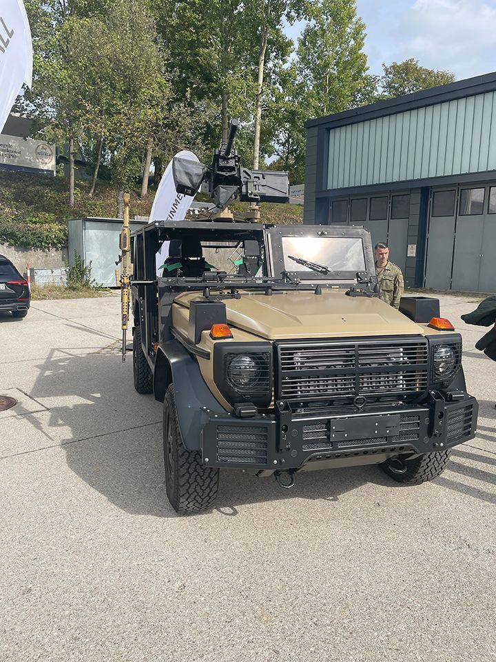 Tag der Fallschirmjäger 2023, Luftlande- und Lufttransportschule